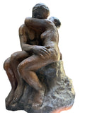 ESCULTURA BRONCE "BESO"
