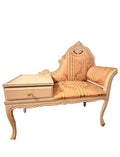 CHAISELONGUE ESTILO CLASICO CON MESITA