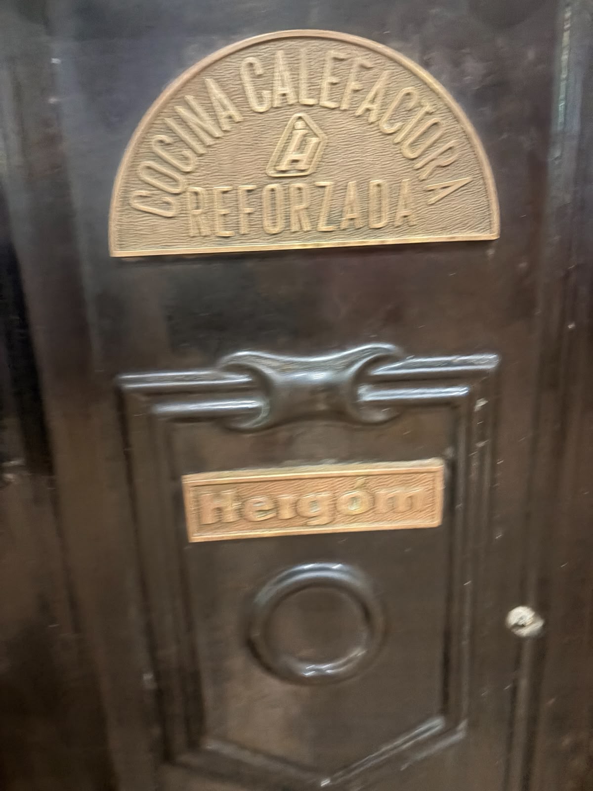 COCINA HERGOM DE LEÑA/CARBÓN